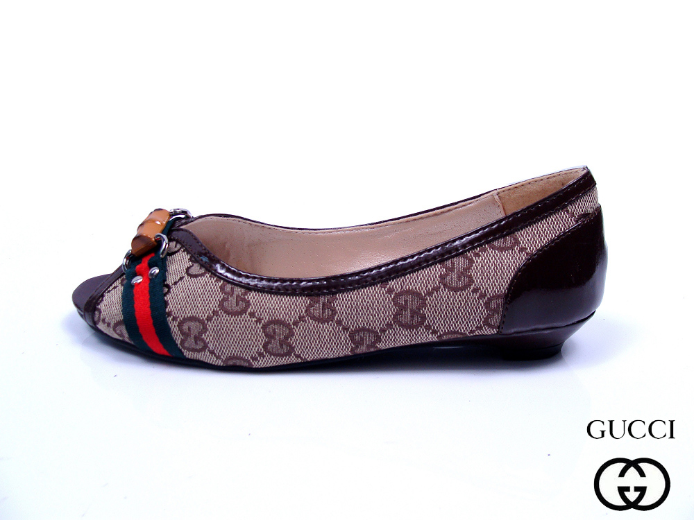 gucci sandals053